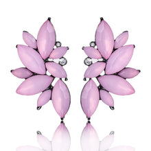 Load image into Gallery viewer, Crystal Drop Earrings