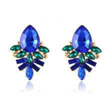 Load image into Gallery viewer, Crystal Drop Earrings