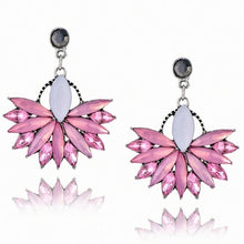 Load image into Gallery viewer, Flower Crystal Earrings